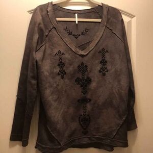 Embroidered V-Neck Gray Top